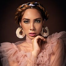 Once in a lifetime. Un proyecto de Fotografía de estudio, Fotografía de moda y Fotografía de retrato de Hector Rincon - 25.12.2020