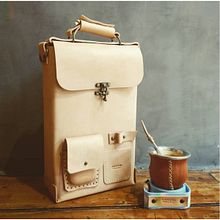 Bolsos Materos. Arts, Crafts, Sewing, Fashion Design, Product Design, DIY, E-commerce, Bookbinding, Instagram, Woodworking, Artistic Drawing, Shoe Design, Costume Design, Graphic Design, Documentar, Photograph, Lifest, and le Photograph project by Gustavo Annoni - Annoni Bags - 12.29.2020