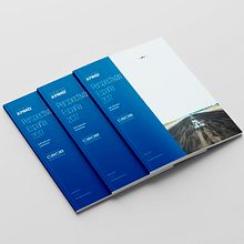 Splits del informe "Perspectivas España". Photographic Composition, Editorial Design, and Graphic Design project by Alejandra Marín Garibay - 03.01.2017
