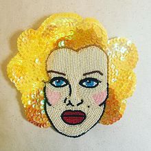 Mi Proyecto del curso: Retratos bordados en pedrería. Un progetto di Ricamo di Vanessa Esquivel Cataldo - 29.12.2020