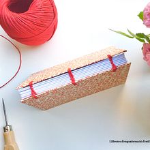 Encuadernación Artesanal de Libretas y Carpetas. Un progetto di Artigianato di Anna Gimenez - 31.12.2020