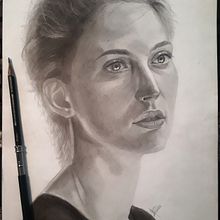 Nuevo proyecto  - Retrato en lápiz de grafito. Un proyecto de Dibujo a lápiz, Dibujo de Retrato, Dibujo realista, Dibujo, Dibujo anatómico y Dibujo artístico de alejandro.dibarq - 02.01.2021