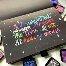 Colección: Letras con acuarelas metálicas . H, Lettering, Lettering, and Watercolor Painting project by Letters by Jess - 01.04.2021