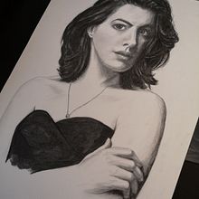 Graphite Portrait. Artistic Drawing, and Pencil Drawing project by Julia Hoyle - 01.08.2021
