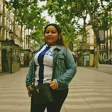 La Rambla Football Shirts. Un proyecto de Diseño de moda, Fotografía, Fotografía documental, Fotografía Lifest, le, Fotografía para Instagram, Stor y telling de Ignasi Torné Gualdo - 23.06.2020