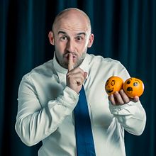 Tito Rober. Monologuista. Fine-Art Photograph, and Studio Photograph project by Diego Silva Gomez - 11.11.2014