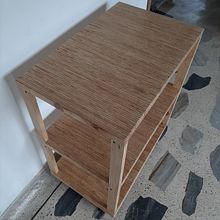 Mi Proyecto del curso: Mesa auxiliar con ruedas.. Un progetto di Falegnameria  di Sebastián Lugo - 13.01.2021