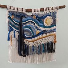 Meu projeto: Uma releitura de "Noite estrelada" de Van Gogh. Un proyecto de Macramé de Rosiana Siqueira - 16.01.2021