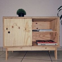 Mi Proyecto del curso: Diseño y construcción de muebles para principiantes. Projekt z dziedziny  Architektura i Obróbka drewna użytkownika Luis Guzman - 17.01.2021