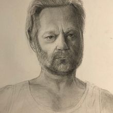 My project in Realistic Portrait with Graphite Pencil course. Artistic Drawing project by Ivannia Lazzaro - 01.20.2021