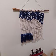 Mi Proyecto del curso: Introducción al macramé: creación de un tapiz decorativo. Een project van Macramé van Florencia Sanz Sandoval - 08.02.2021