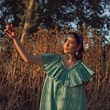 summer light by Volant magazine. Fashion Photograph, Portrait Photograph, and Outdoor Photograph project by Rocio Maroto - 01.23.2021