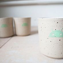 Handpainted Tumblers for Google Playtime 2019. Een project van Keramiek van Lilly Maetzig - 25.01.2019