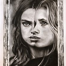 Senza titolo. Charcoal and Pan Pastel on SandPaper. 60x45. Een project van  Tekening,  Portrettekening y Realistische tekening van parker_b - 17.04.2019