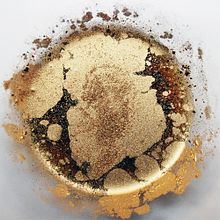 Gold & Coffee. Film Photograph project by Barbara Pece - 09.27.2016