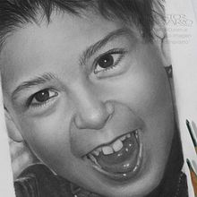 "Tiago 4", Grafito sobre papel. Un proyecto de Dibujo, Dibujo a lápiz, Dibujo de Retrato, Dibujo realista e Ilustración tradicional de Néstor Canavarro - 28.01.2021