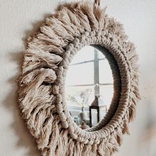 Macrame Mirror. Decoration, and Macramé project by Lauri Angel Obando - 01.15.2021