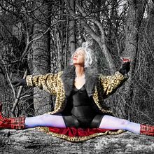 Eloise summoning the sun Gods. Photographic Composition, Photograph, Portrait Photograph, and Self-Portrait Photograph project by Sonja Robson - 01.31.2021