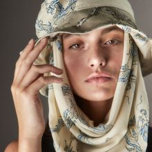 Campaña para Colmillo de Morsa. Photograph, and Fashion Photograph project by Alba Duque - 02.03.2021