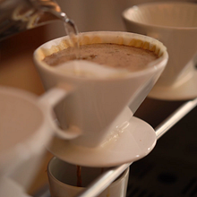 HOW TO MAKE FILTER COFFEE, MONMOUTH COFFEE COMPANY. Un projet de Édition vidéo, Marketing de contenu, Stor, telling , et Vidéo de Vicente Borrás Cabanes - 09.05.2020
