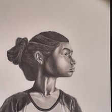 Meu projeto do curso: Retrato realista com lápis grafite. Traditional illustration, Fine Arts, Pencil Drawing, Drawing, Portrait Drawing, Realistic Drawing, Artistic Drawing, and Figure Drawing project by geovanamente - 01.02.2022