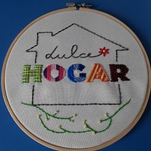 Mi Proyecto del curso: Letras bordadas: el hilo como herramienta gráfica. Un progetto di Ricamo di Meliza Mora Ibarra - 09.02.2021