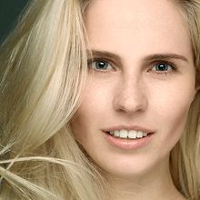 High End Retouch: Portrait. Studio Photograph, Fashion Photograph, Portrait Photograph, and Photo Retouching project by Max Alfaro - 02.09.2021