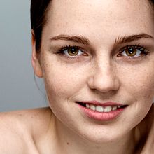 High End Retouch: Portrait. Studio Photograph, Fashion Photograph, Portrait Photograph, and Photo Retouching project by Max Alfaro - 02.09.2021