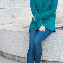 Weekend Snuggle Sweater. Crochet project by Valentina Perini - 02.21.2021