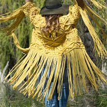 Chaqueta de macramé . Arts, Crafts, and Macramé project by Sara Moreno - 02.22.2021