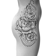 My project in Botanical Tattoo with Pointillism course. Ilustração tradicional projeto de Mirabela - 22.02.2021
