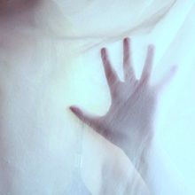 Miedos. Een project van Fotografie, Fotografische postproductie, Retoucheren van foto's, Portretfotografie, Studiofotografie, Artistieke fotografie, Fotomontage y Fotografische zelfportretten van Katherine Ramirez - 19.08.2021