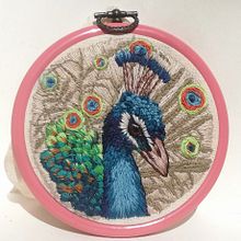 Mi proyecto de: Pintar con Hilos, Mi ave bordada. Arts, Crafts, Creativit, and Traditional illustration project by Valentina Pallacan Acuña - 02.15.2021