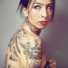 Mi Proyecto del curso: Autorretrato fotográfico artístico. Drawing, and Painting project by Beatriz Sirvent - 02.26.2021