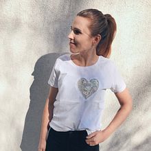 I heart embroidery tshirt. Embroider project by Alja Slemensek - 01.30.2021