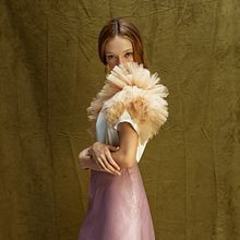Beamina. Photograph, Fine-Art Photograph, Studio Photograph, Fashion Photograph, Portrait Photograph, Digital Photograph, Instagram Photograph, Commercial Photograph, Photographic Lighting, and Photo Retouching project by Natalia Gw - 02.27.2021