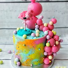 Mi Proyecto del curso: Cake design: técnicas decorativas modernas. Un proyecto de Artesanía, Bellas Artes, Composición fotográfica, Consultoría creativa, Creatividad, DIY, e-commerce, Fotografía, Fotografía de producto, Fotografía gastronómica, Fotografía Lifest, le, Fotografía para Instagram, Fotografía publicitaria, Instagram y Redes Sociales de patsancdg - 02.03.2021