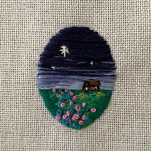 My project in Miniature Embroidery Techniques course. Un proyecto de Bordado y Diseño textil de Kim Milai - 05.03.2021