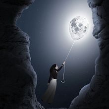 Follow Moon. Graphic Design, and Fine-Art Photograph project by Cátia Esteves - 03.06.2021