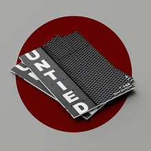 Untied | Magazine . Een project van  Art direction, Redactioneel ontwerp, Grafisch ontwerp y Productfotografie van Diana Molina - 13.06.2019