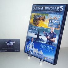 Moves Saga (Tributo a Army, Navy y Arctic Moves). Un progetto di Br, ing, Br, identit, Cop, writing, Design, Design digitale, Fotografia di prodotti, Packaging, Pubblicità e Ritocco fotografico di Entebras - 13.03.2021