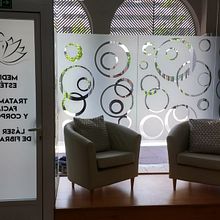 Decoracion Vinilo. Un progetto di Retail Design e Graphic design di Oscar Val Leal - 14.03.2021