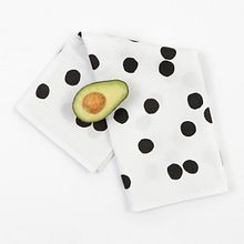 Tea towels Depeapa. Een project van  Interieurdecoratie, Ontwerp van accessoires, Traditionele illustratie, Zeefdruk y Productfotografie van Depeapa - 15.03.2021