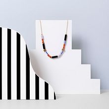 Collares Jarana. Een project van Craft, Ontwerp van accessoires, Productontwerp y Productfotografie van Depeapa - 15.03.2021