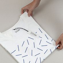 Camisetas Depeapa. Een project van  Modeontwerp, Productfotografie, Traditionele illustratie y Zeefdruk van Depeapa - 16.03.2021
