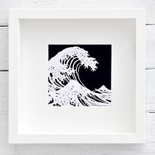 "Great wave" papercut. Un progetto di Interior Design, Interior Design e Papercraft di Ioana Golzke - 27.01.2017