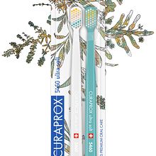 Natural way - Curaprox. Traditional illustration, Naturalistic Illustration, and Packaging project by Dominika Uhrincová - 02.16.2021