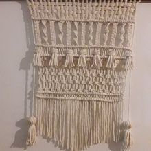 Mi Proyecto del curso: Introducción al macramé: creación de un tapiz decorativo . % Juli Sans tarafından hazırlanan Makrome projesi - 03.20.2021
