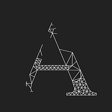 Triangle. JavaScript, T, pograph, and Web Development project by Bruno Imbrizi - 01.07.2021