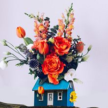 Springtime for introverts. Collage, and Art Direction project by Nika del Río - 11.15.2020